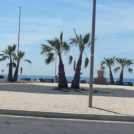 Guest house Blue Marine Di Lido di Ostia